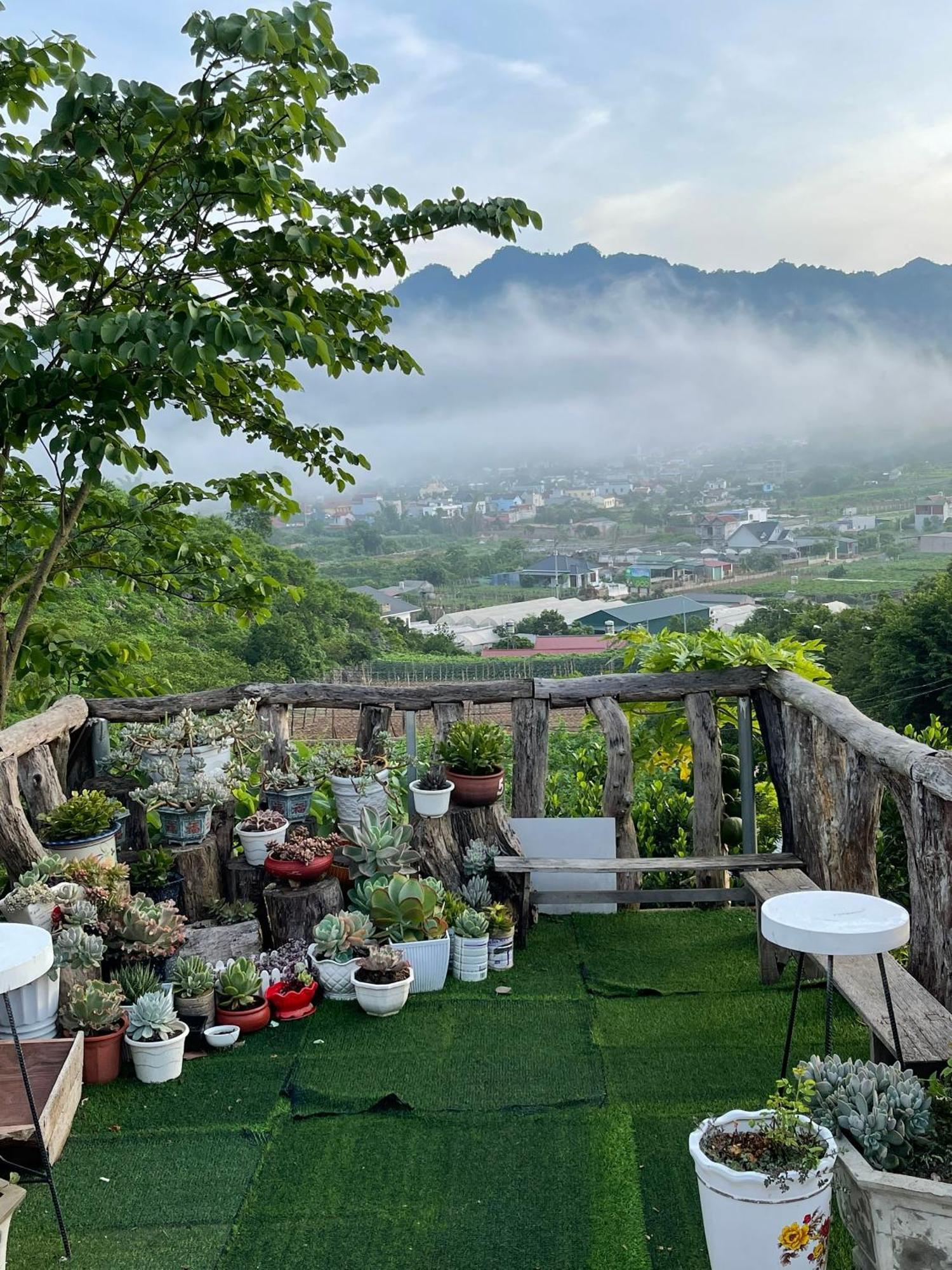 Doi Thong Homestay Moc Chau - By Bay Luxury Son La Екстериор снимка